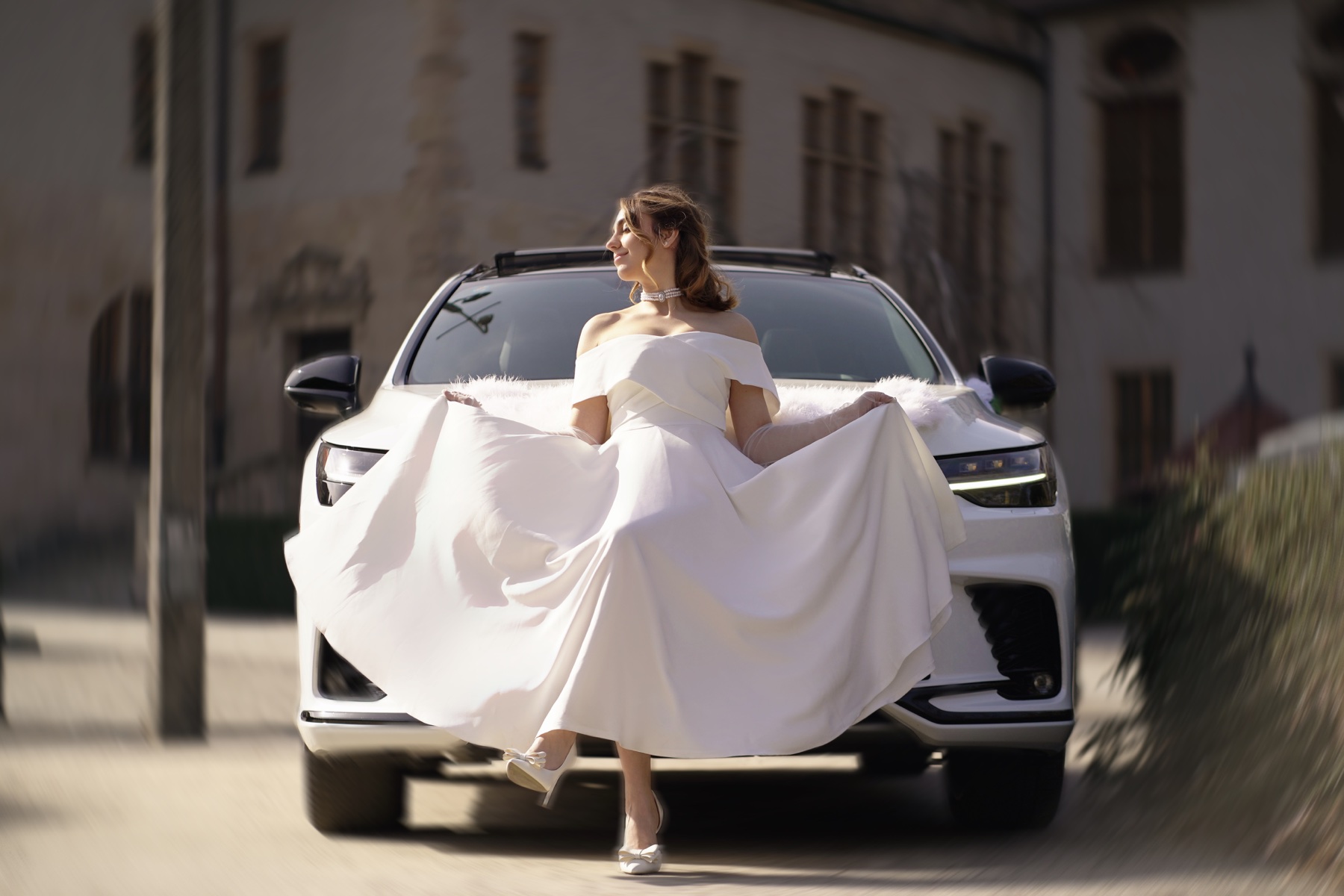 Белый Lexus RX для свадебной аренды